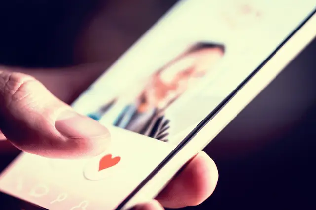 I Hired an Online Dating Coach and This Is What I Learned